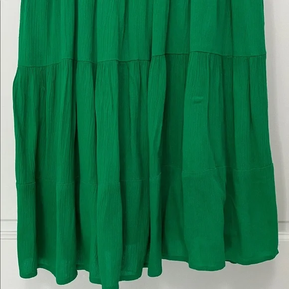 GOA Paris Kelly Green Ruffle Sleeve V-Neck Gauzy Tiered Mini Dress - Picture 11 of 13